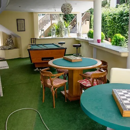 Sun Club Olympia הרסוניסוס