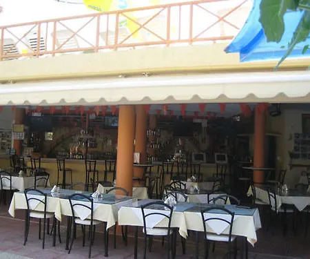 Sun Club Olympia דירה *